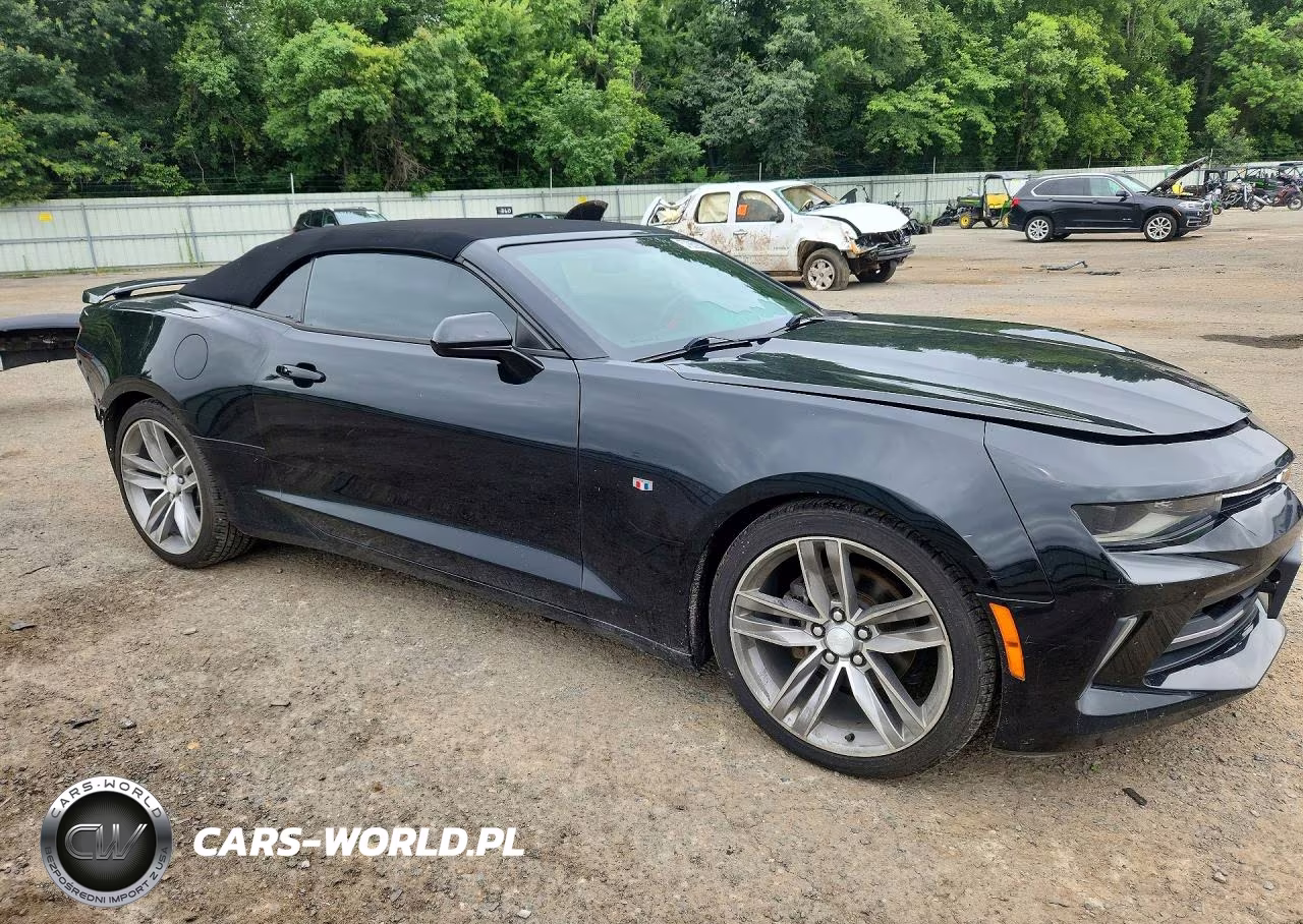 2017 Chevrolet Camaro Lt VIN:1G1FB3DS1H0208748 - 4