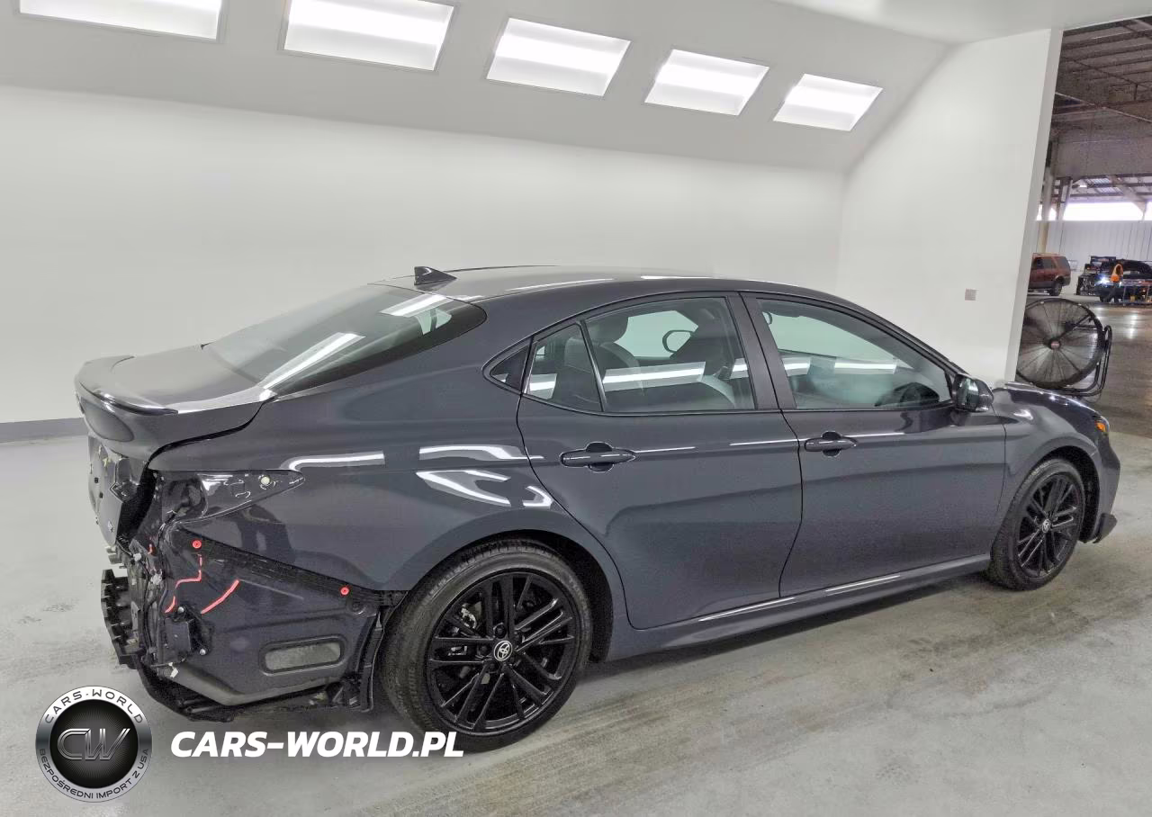 2026 Toyota Camry Se VIN:4T1DAACK9TU702795 - 3