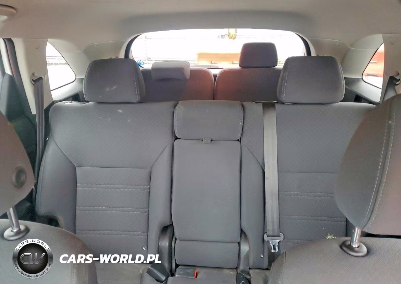 2019 Kia Sorento Lx VIN:5XYPGDA3XKG549390 - 10