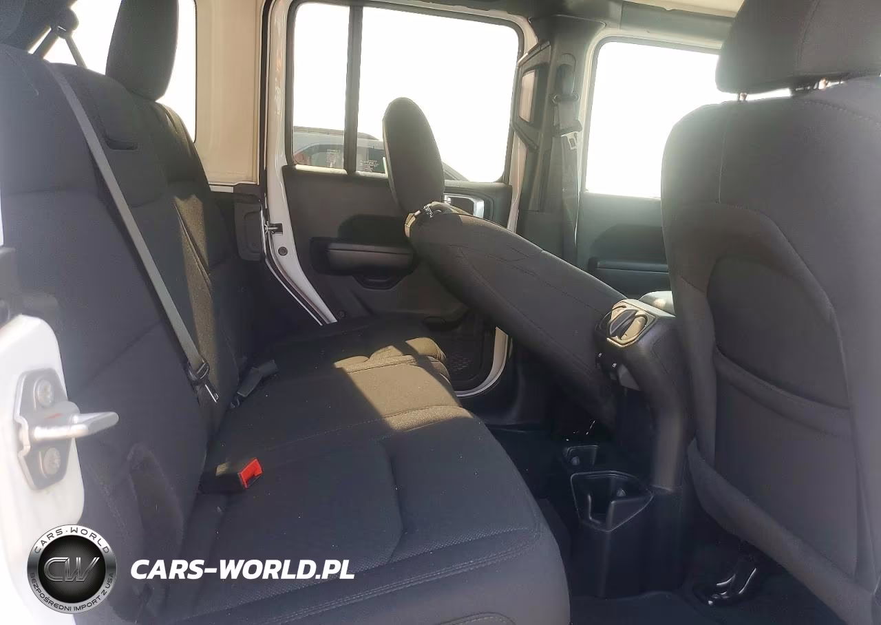 2020 Jeep Wrangler Unlimited Sport VIN:1C4HJXDN6LW351284 - 10