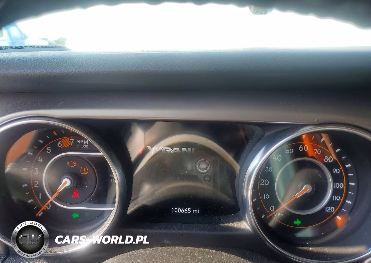 2020 Jeep Wrangler Unlimited Sport VIN:1C4HJXDN6LW351284 - 9