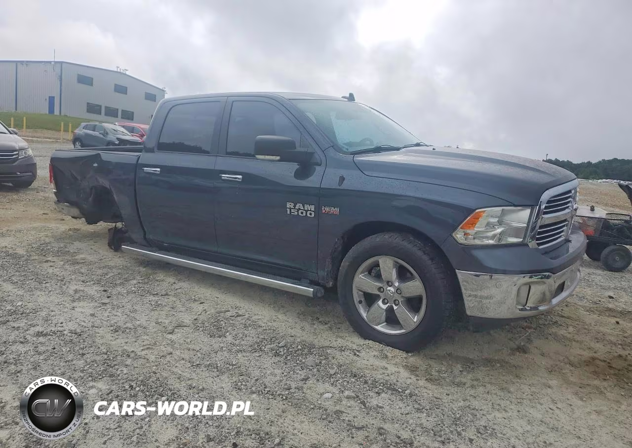 2018 Ram 1500 Slt VIN:3C6RR7LT9JG227185 - 4