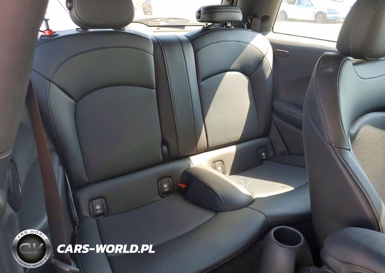 2018 Mini Cooper S VIN:WMWXP7C58J2C62297 - 10