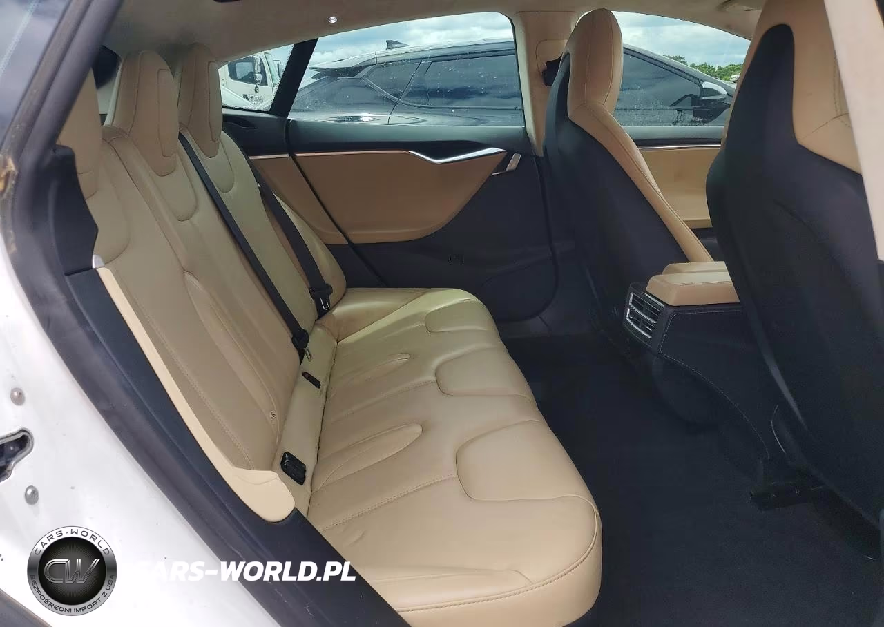 2014 Tesla Model S VIN:5YJSA1H16EFP57440 - 10