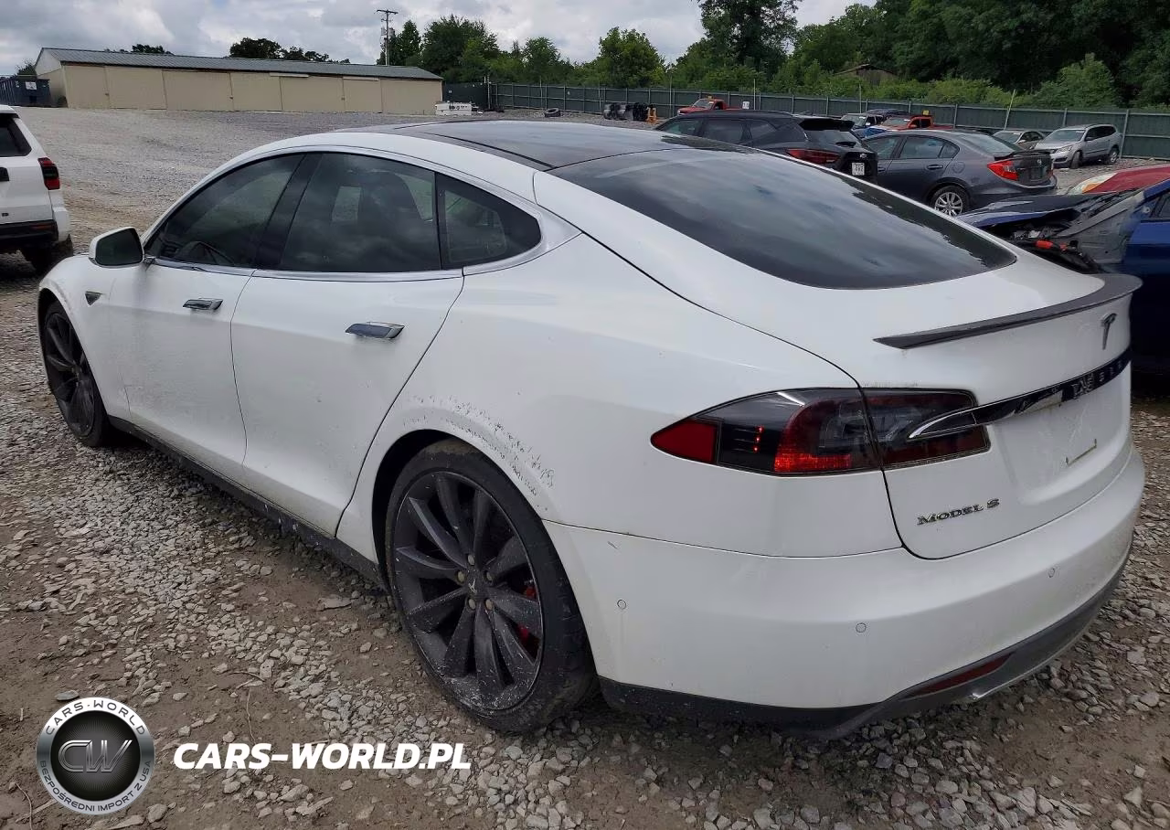 2014 Tesla Model S VIN:5YJSA1H16EFP57440 - 2