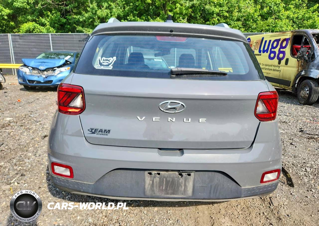 2020 Hyundai Venue Sel VIN:KMHRC8A34LU032237 - 6