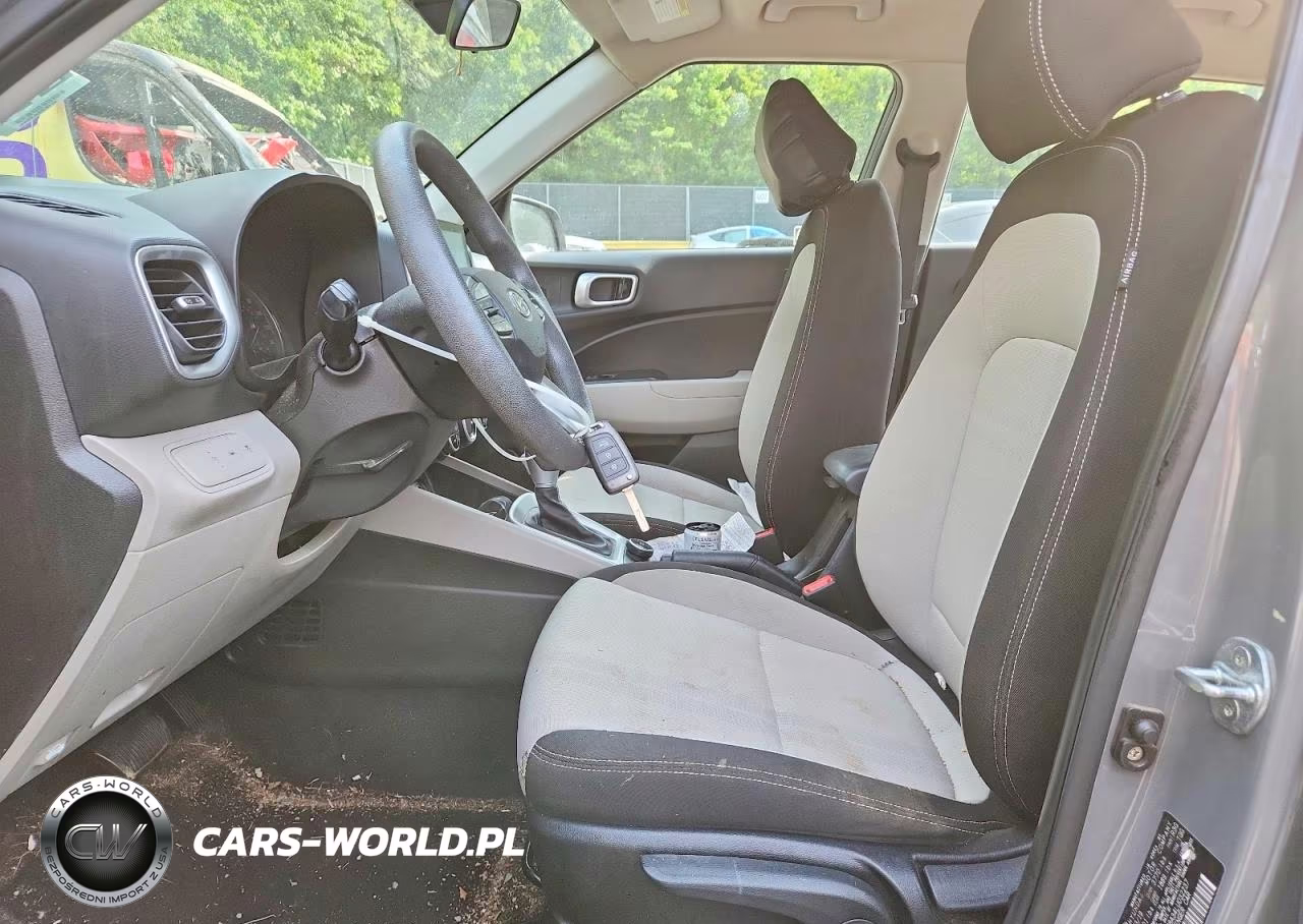 2020 Hyundai Venue Sel VIN:KMHRC8A34LU032237 - 7