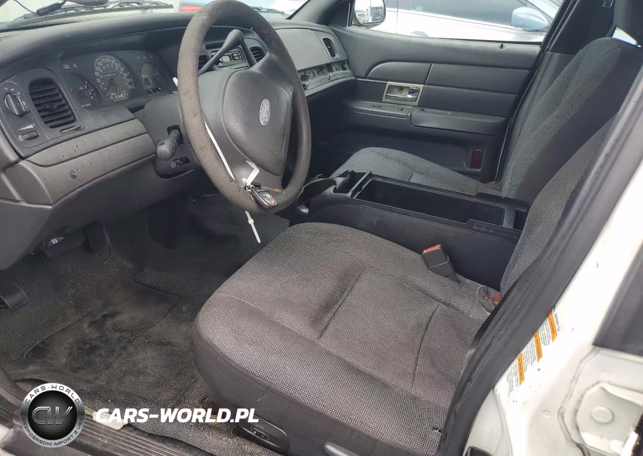 2004 Ford Crown Victoria Police Interceptor VIN:2FAHP71W34X154662 - 7