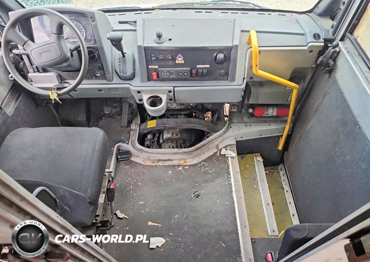 2017 Isuzu Npr Delivery Van VIN:JALB4T175H7W00086 - 8