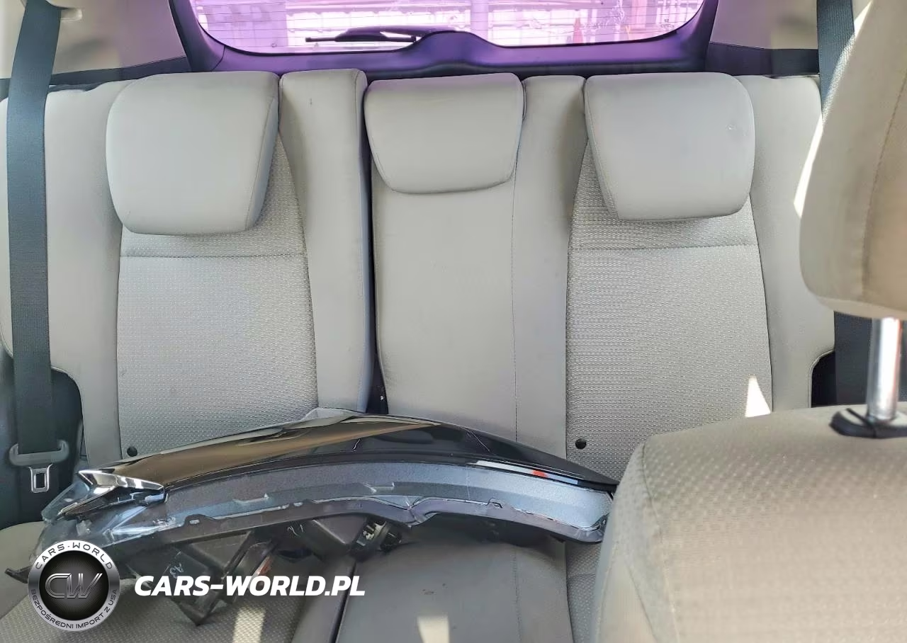 2022 Honda Hr-V Lx VIN:3CZRU6H32NM736336 - 10