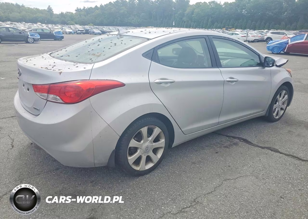 2013 Hyundai Elantra Limited VIN:KMHDH4AE1DU928311 - 3