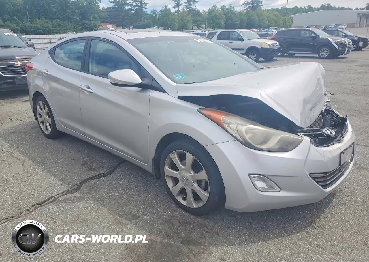2013 Hyundai Elantra Limited VIN:KMHDH4AE1DU928311 - 4