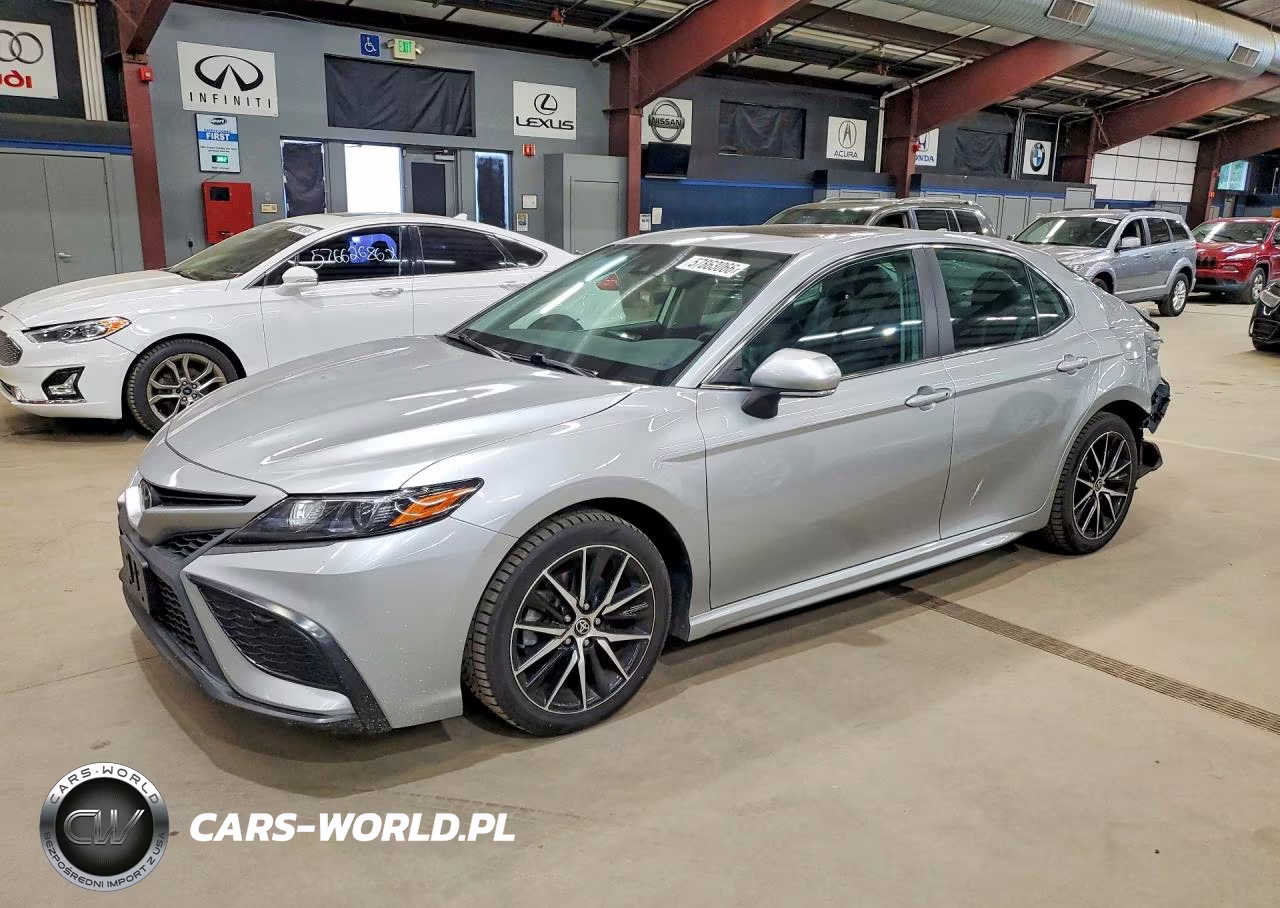 2021 Toyota Camry Se – zdjęcie 1 z 12