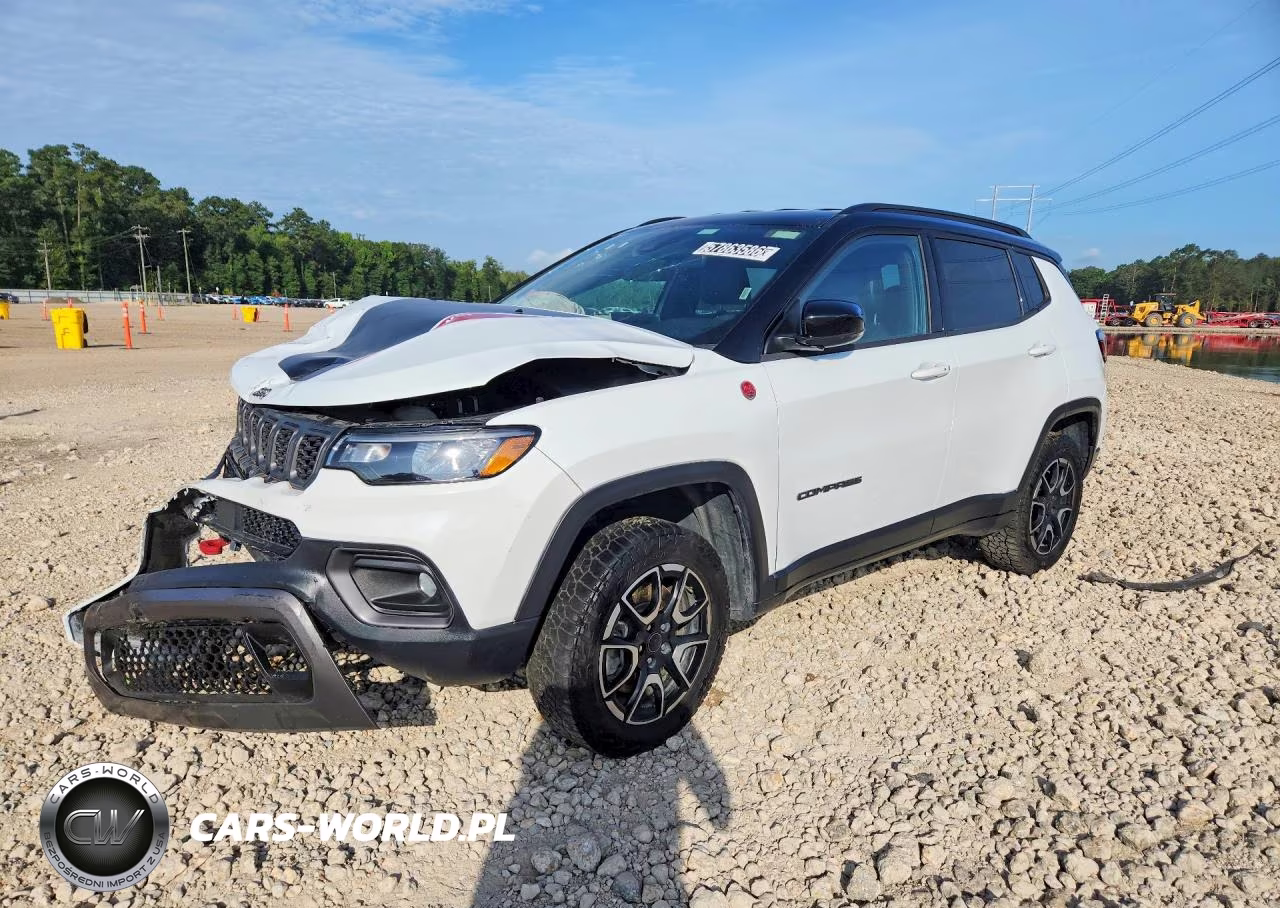 2025 Jeep Compass Trailhawk – zdjęcie 1 z 13