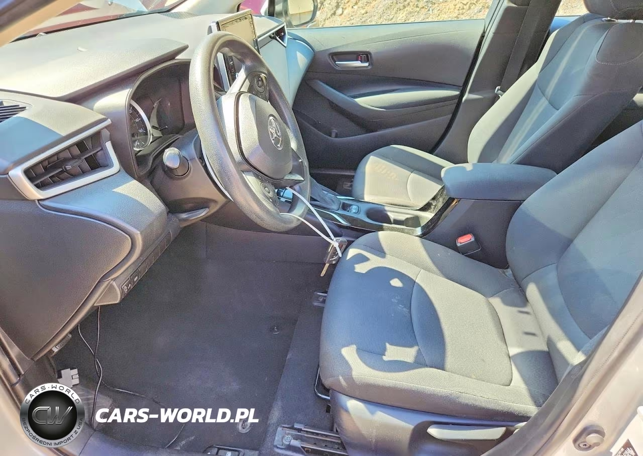 2020 Toyota Corolla Le VIN:5YFEPRAE9LP139179 - 7