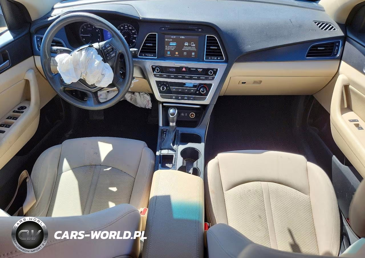 2017 Hyundai Sonata Sport VIN:5NPE34AF3HH486695 - 8