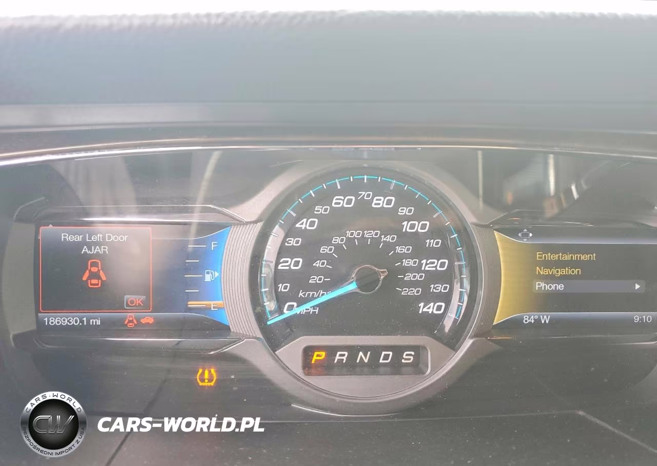 2015 Ford Taurus Limited VIN:1FAHP2F82FG101537 - 9