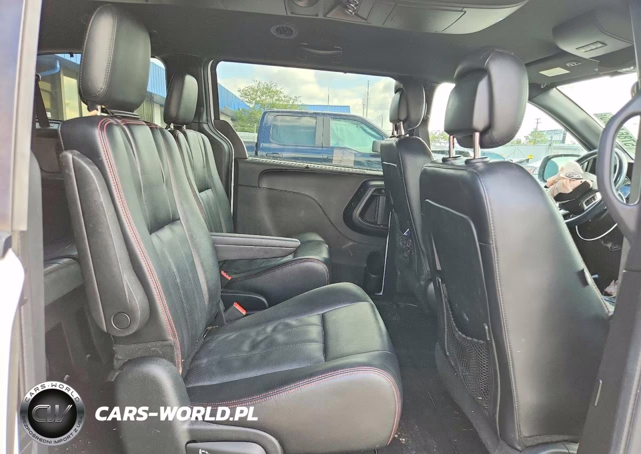 2017 Dodge Grand Caravan Gt VIN:2C4RDGEG2HR754982 - 11