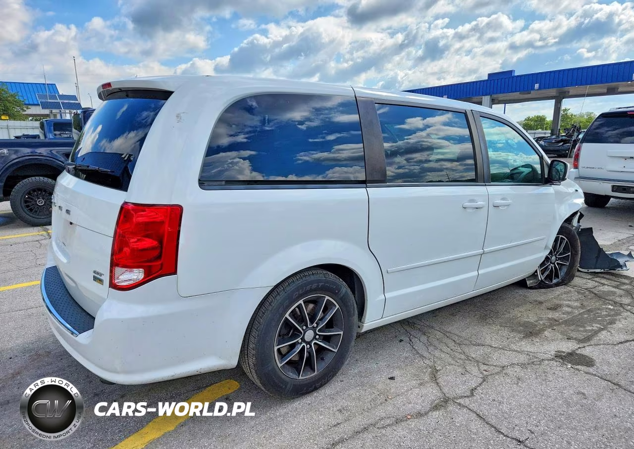2017 Dodge Grand Caravan Gt VIN:2C4RDGEG2HR754982 - 3