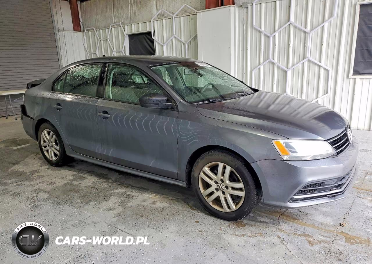 2015 Volkswagen Jetta Base VIN:3VW2K7AJXFM242946 - 4