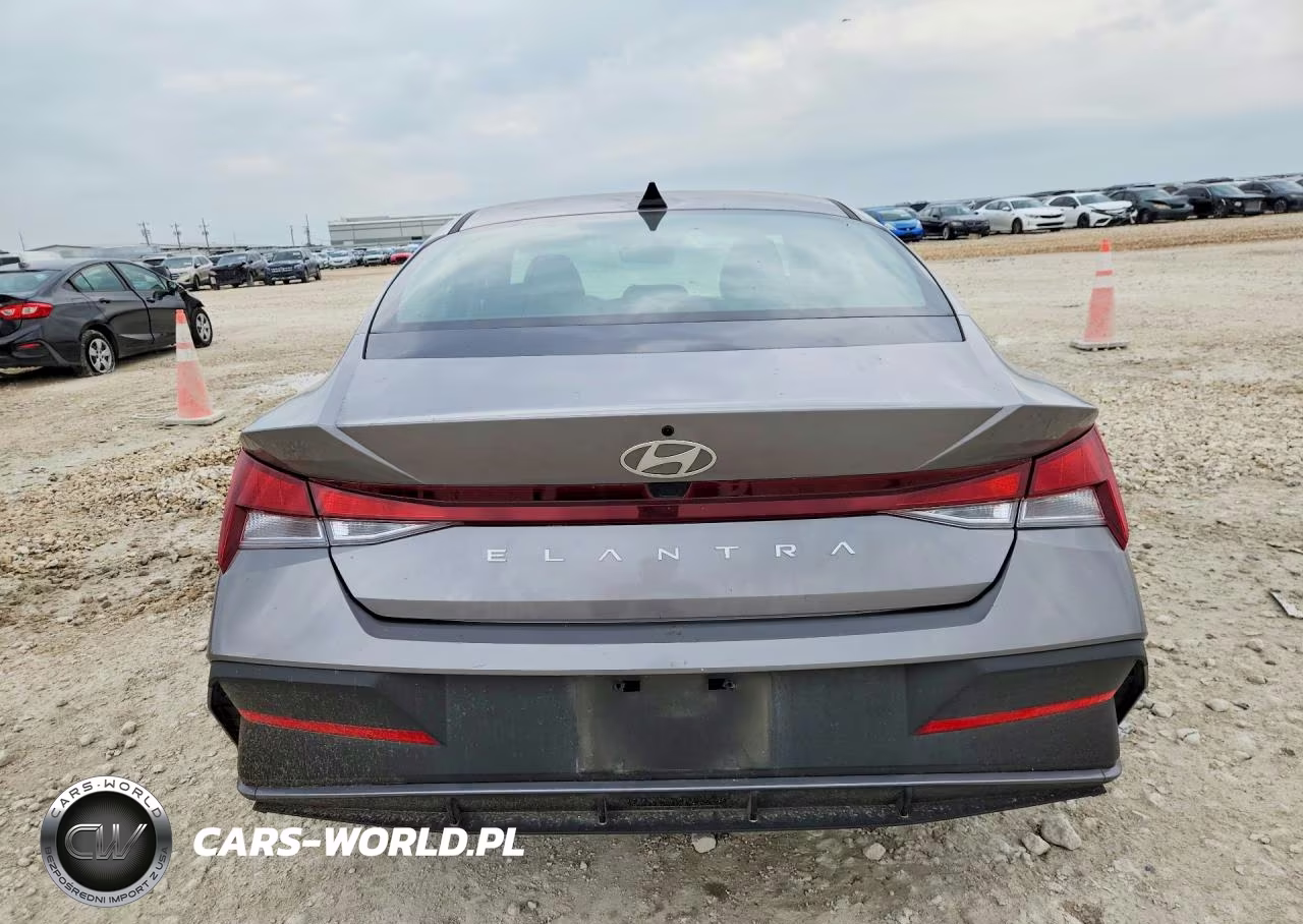 2024 Hyundai Elantra Sel VIN:KMHLM4DG9RU724142 - 6
