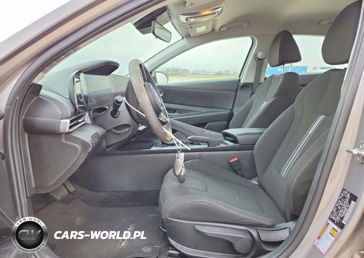 2024 Hyundai Elantra Sel VIN:KMHLM4DG9RU724142 - 7