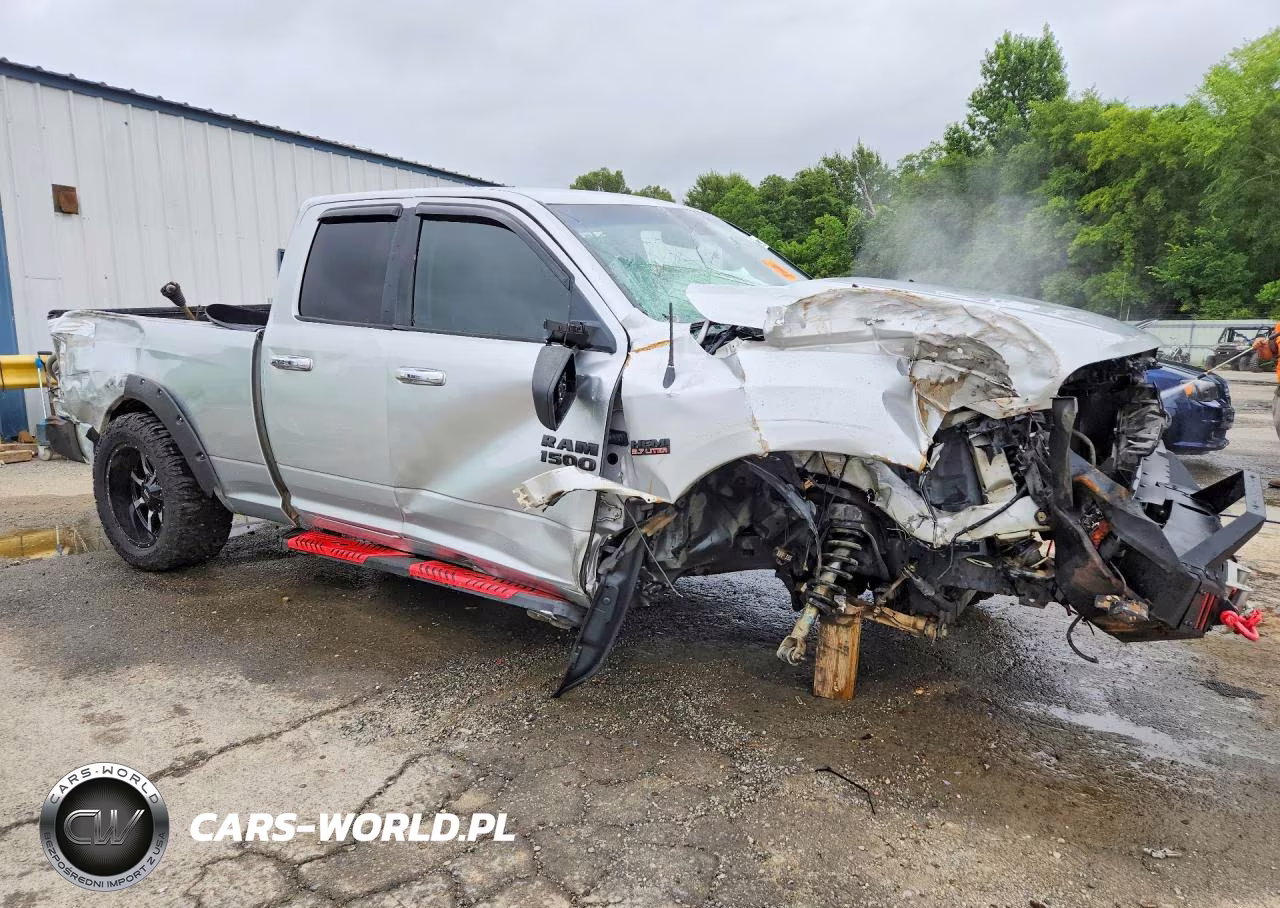 2017 Ram 1500 Slt VIN:1C6RR7GTXHS515794 - 4