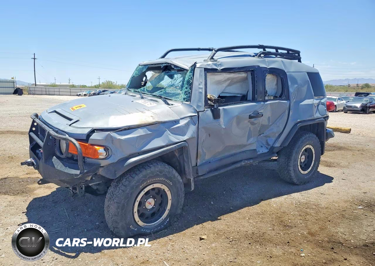 2013 Toyota Fj Cruiser Base