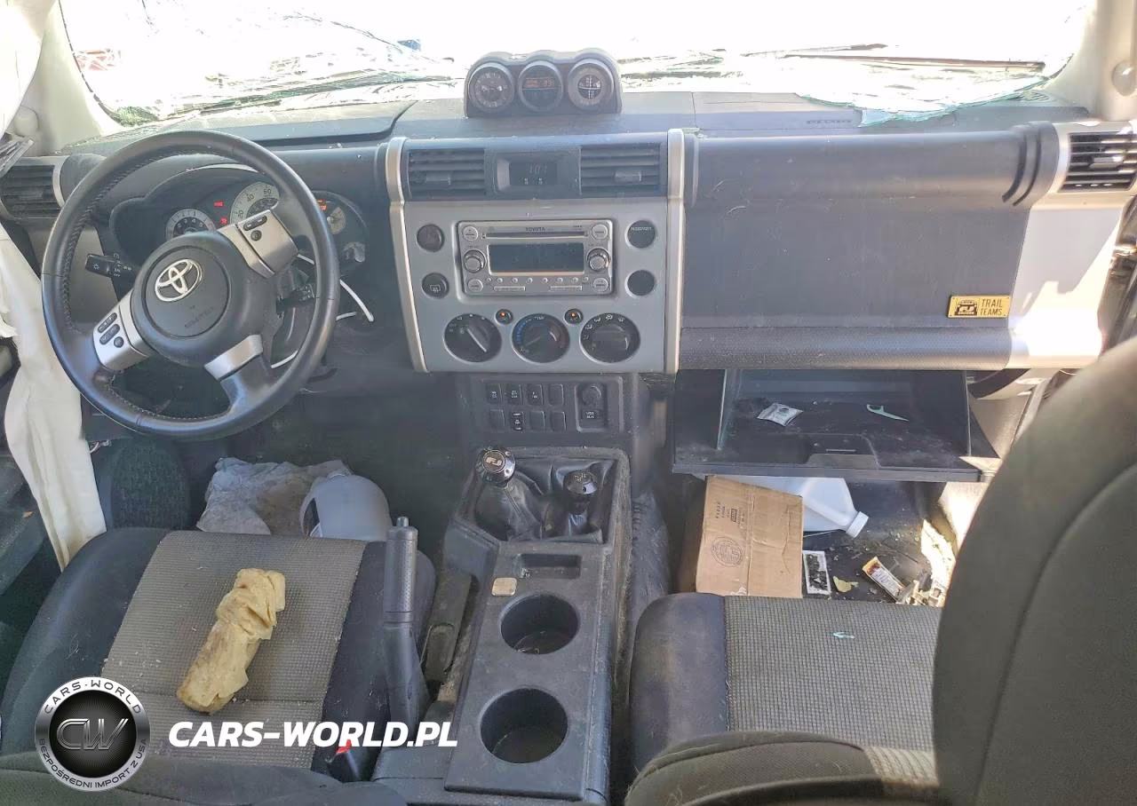 2013 Toyota Fj Cruiser Base VIN:JTEBU4BF1DK157225 - 8