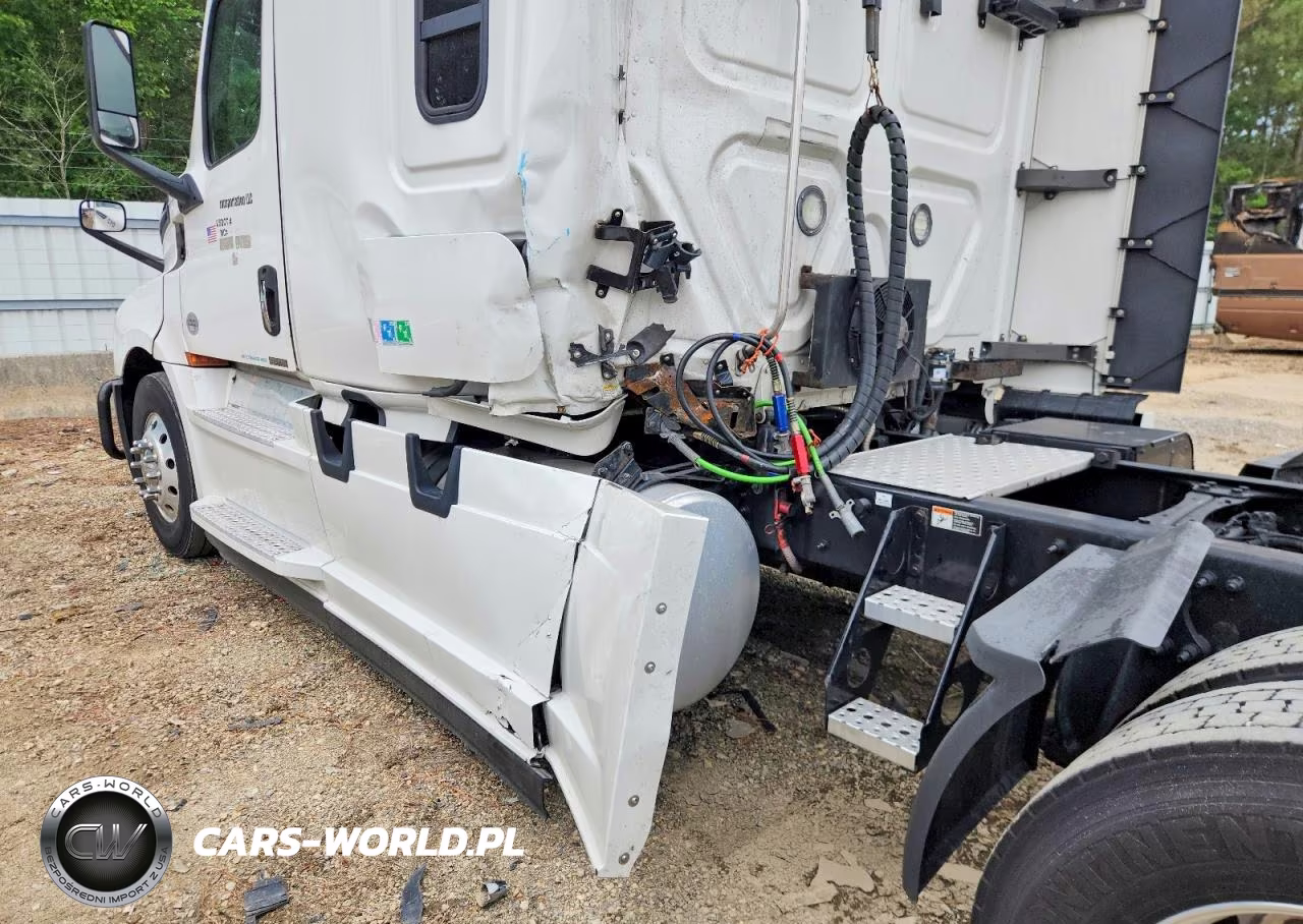 2020 Freightliner Cascadia 126 VIN:3AKJHHDR1LSLK1582 - 9