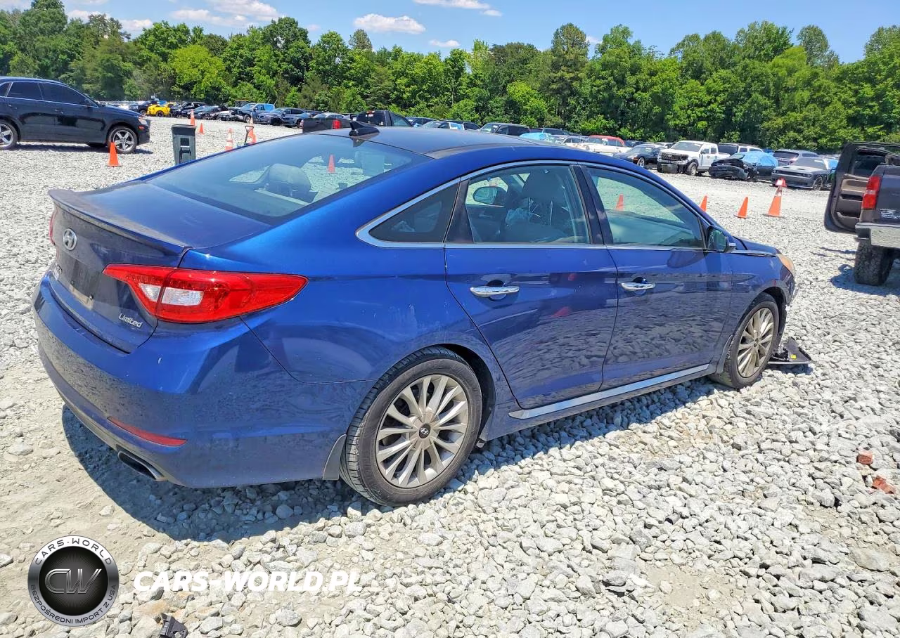 2015 Hyundai Sonata Limited VIN:5NPE34AF3FH179377 - 3