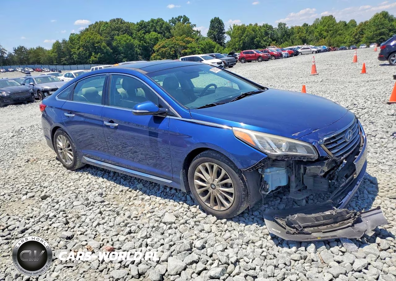 2015 Hyundai Sonata Limited VIN:5NPE34AF3FH179377 - 4