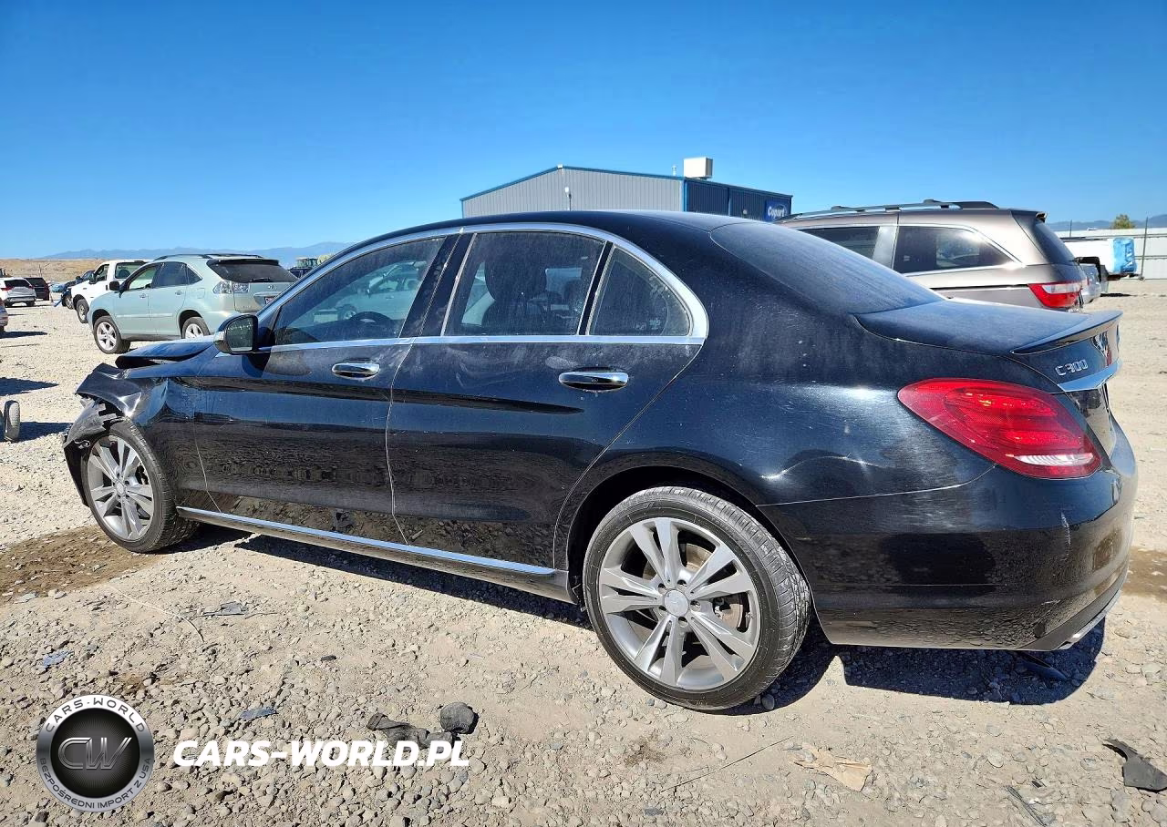 2015 Mercedes-Benz C 300 4Matic VIN:55SWF4KB3FU070129 - 2