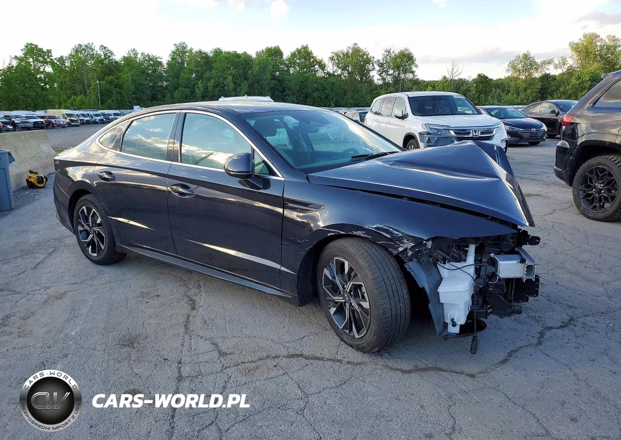 2025 Hyundai Sonata Sel VIN:KMHL64JA2SA433810 - 4