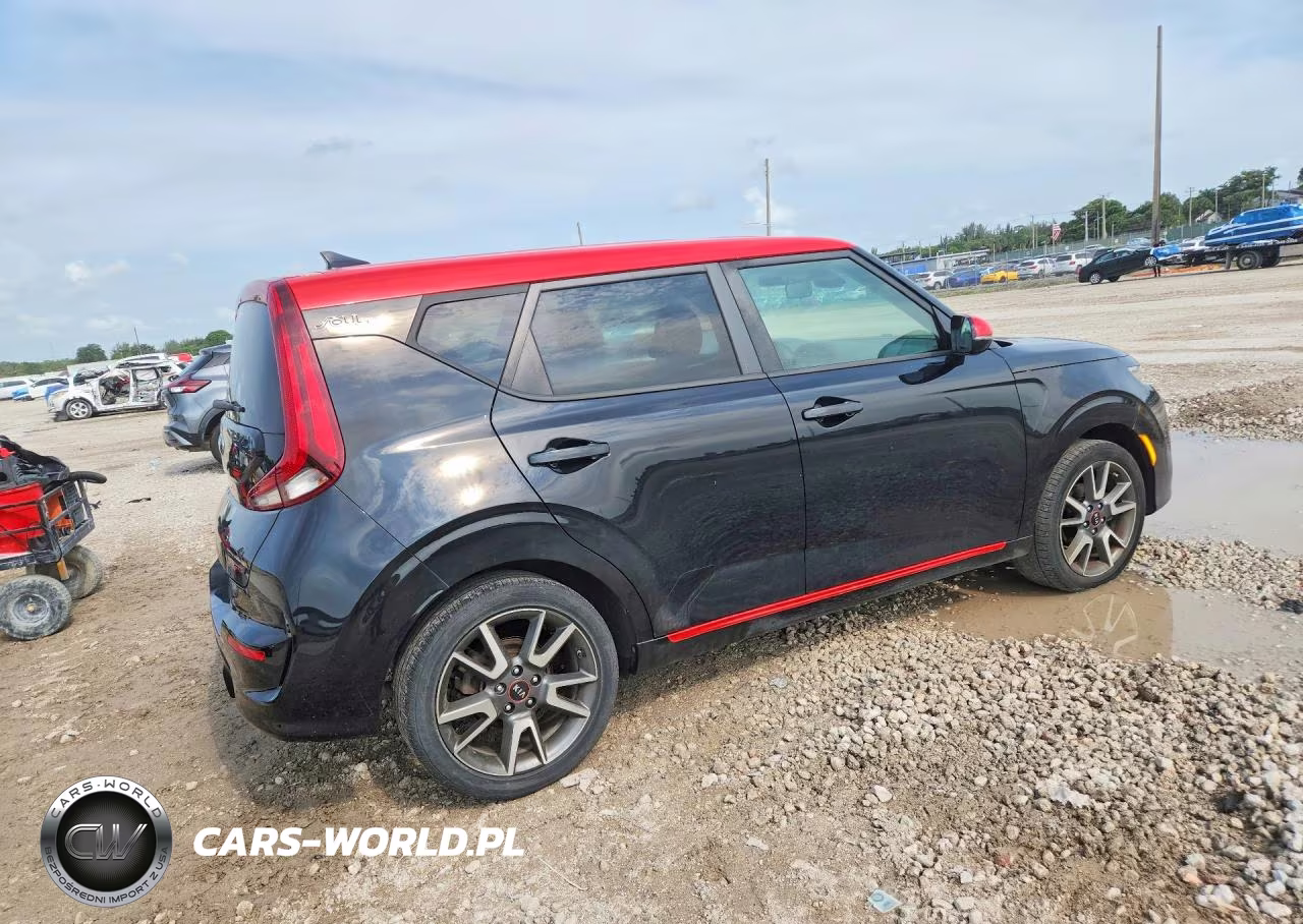 2020 Kia Soul Gt Line VIN:KNDJ63AU9L7106724 - 3