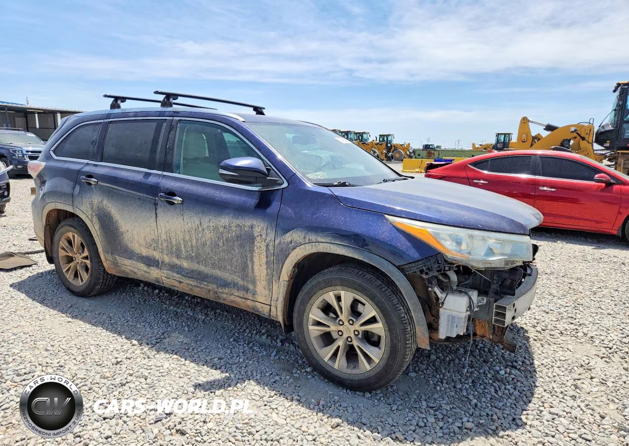 2015 Toyota Highlander Xle VIN:5TDJKRFH6FS168103 - 4