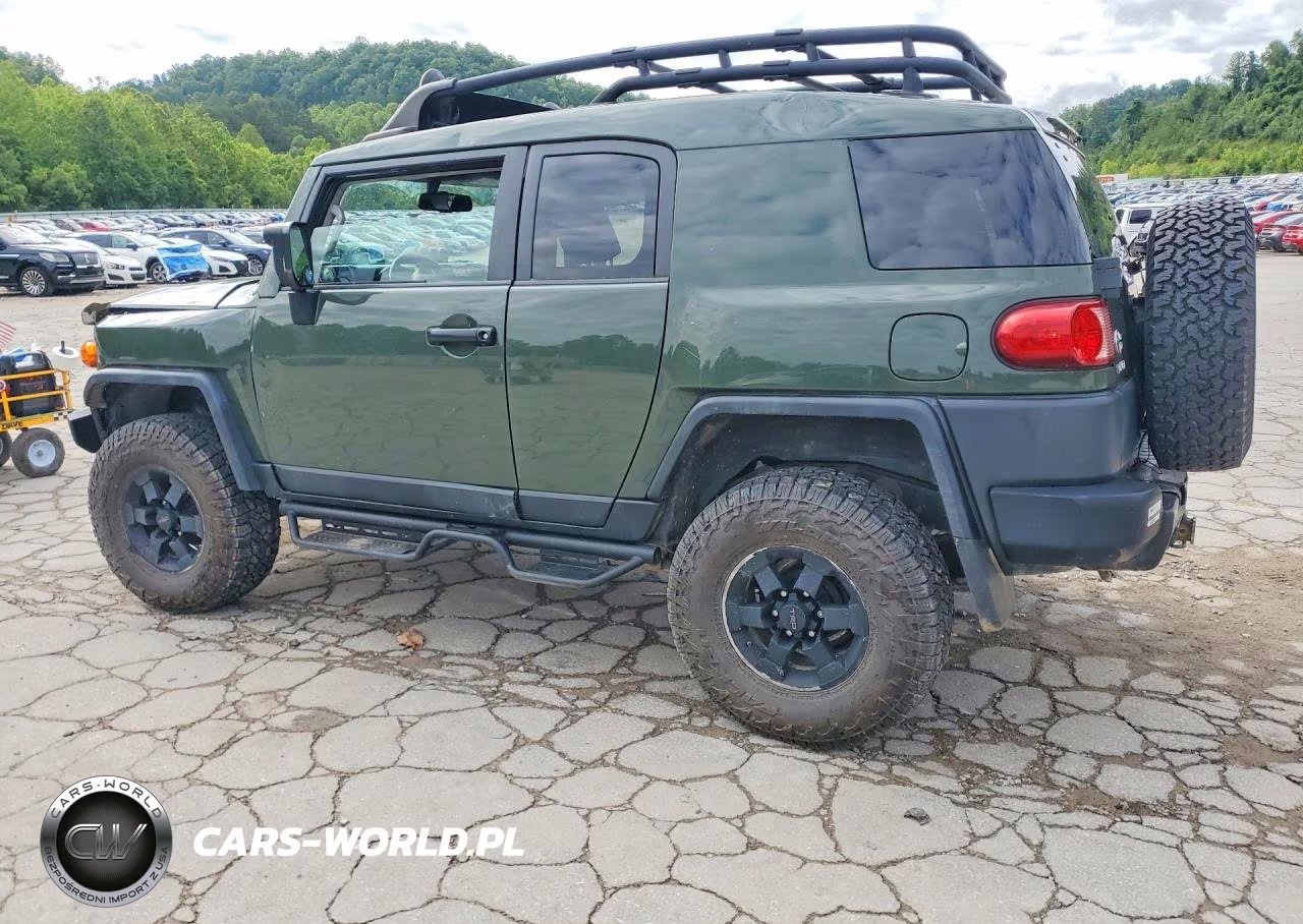 2011 Toyota Fj Cruiser Base VIN:JTEBU4BF0BK111981 - 2