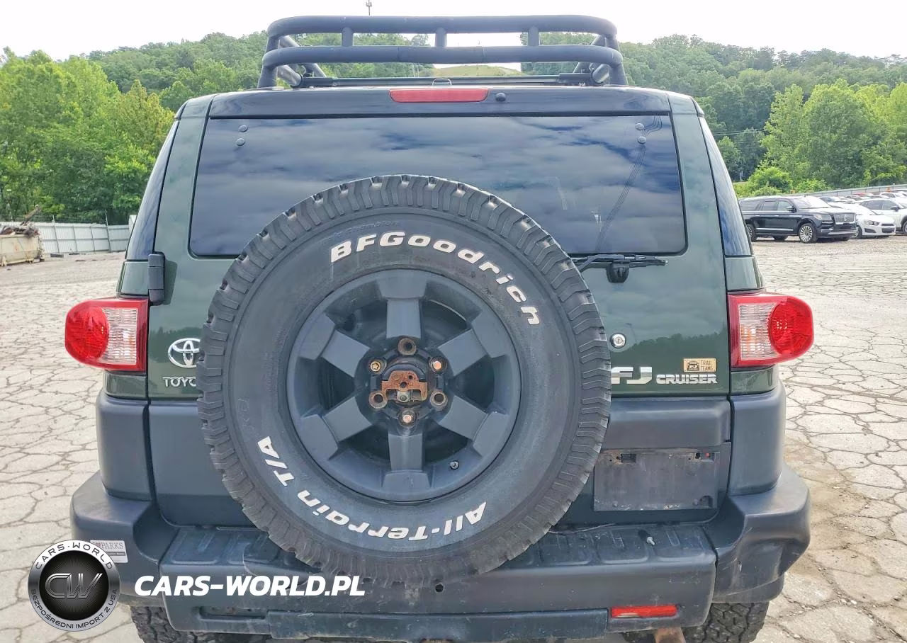 2011 Toyota Fj Cruiser Base VIN:JTEBU4BF0BK111981 - 6