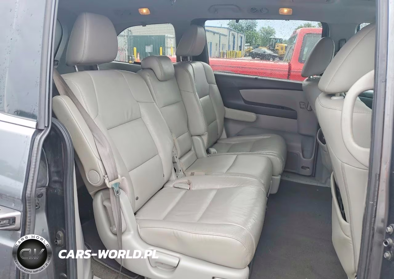2012 Honda Odyssey Touring VIN:5FNRL5H97CB021996 - 11