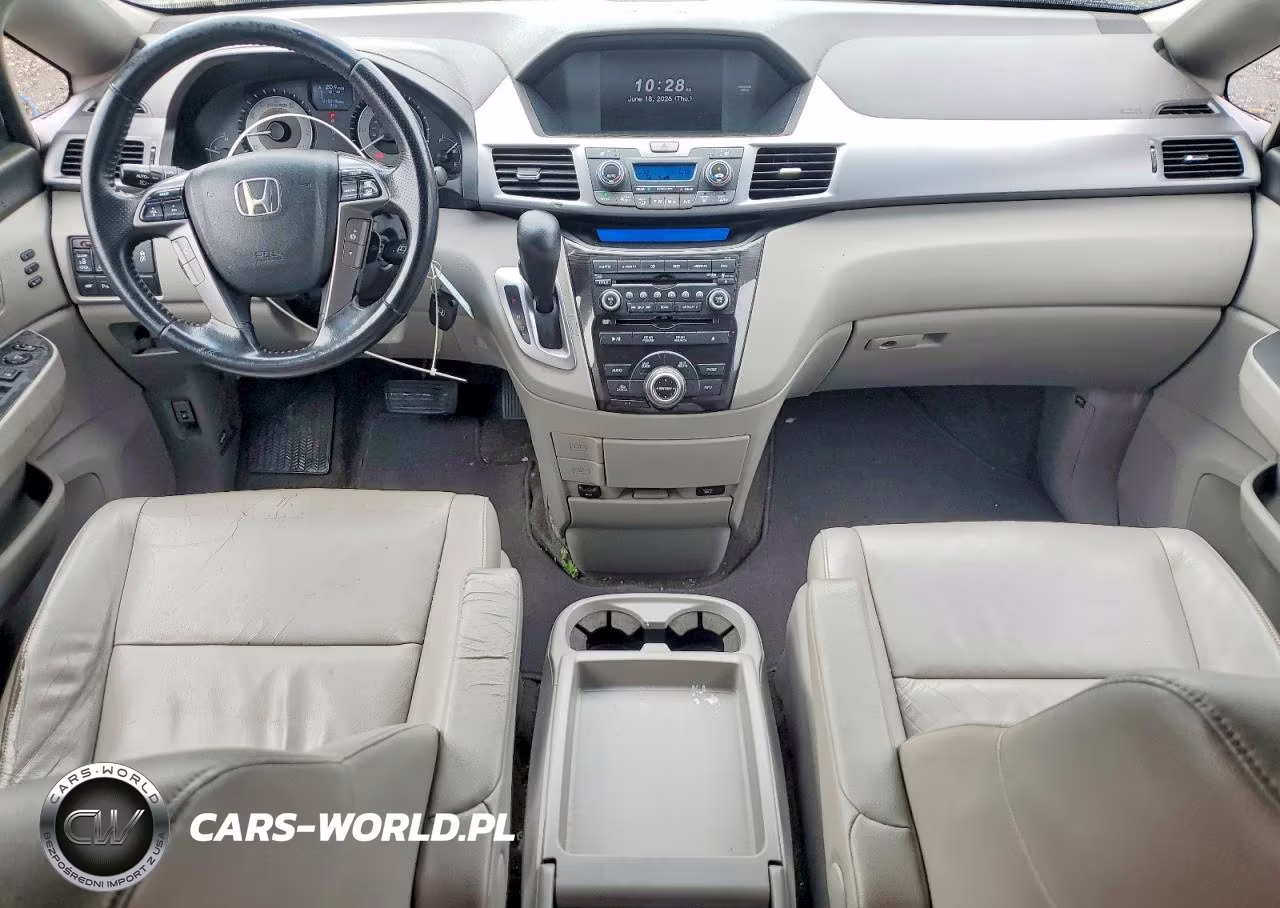 2012 Honda Odyssey Touring VIN:5FNRL5H97CB021996 - 8