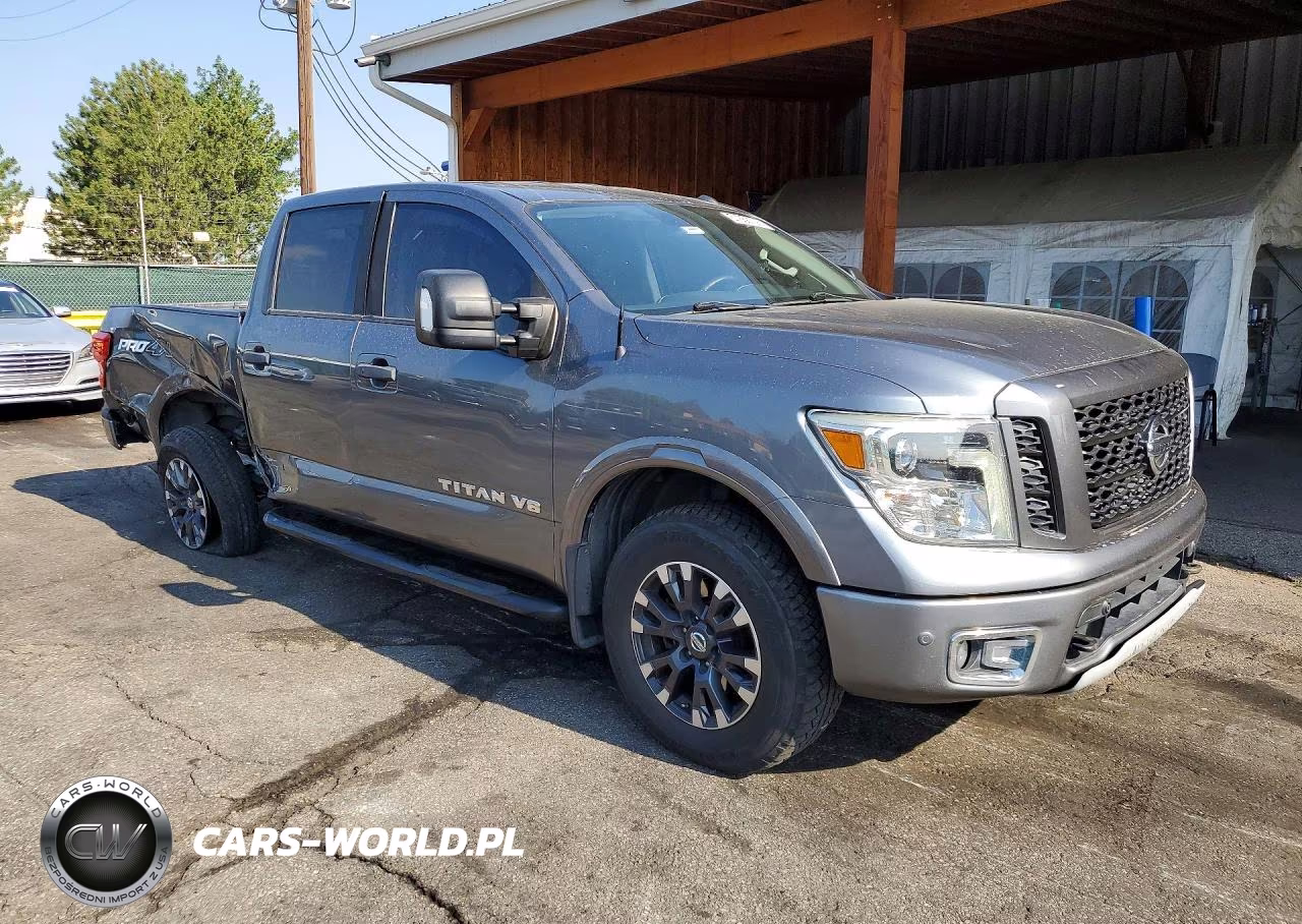 2018 Nissan Titan Pro-4X VIN:1N6AA1E55JN538979 - 4