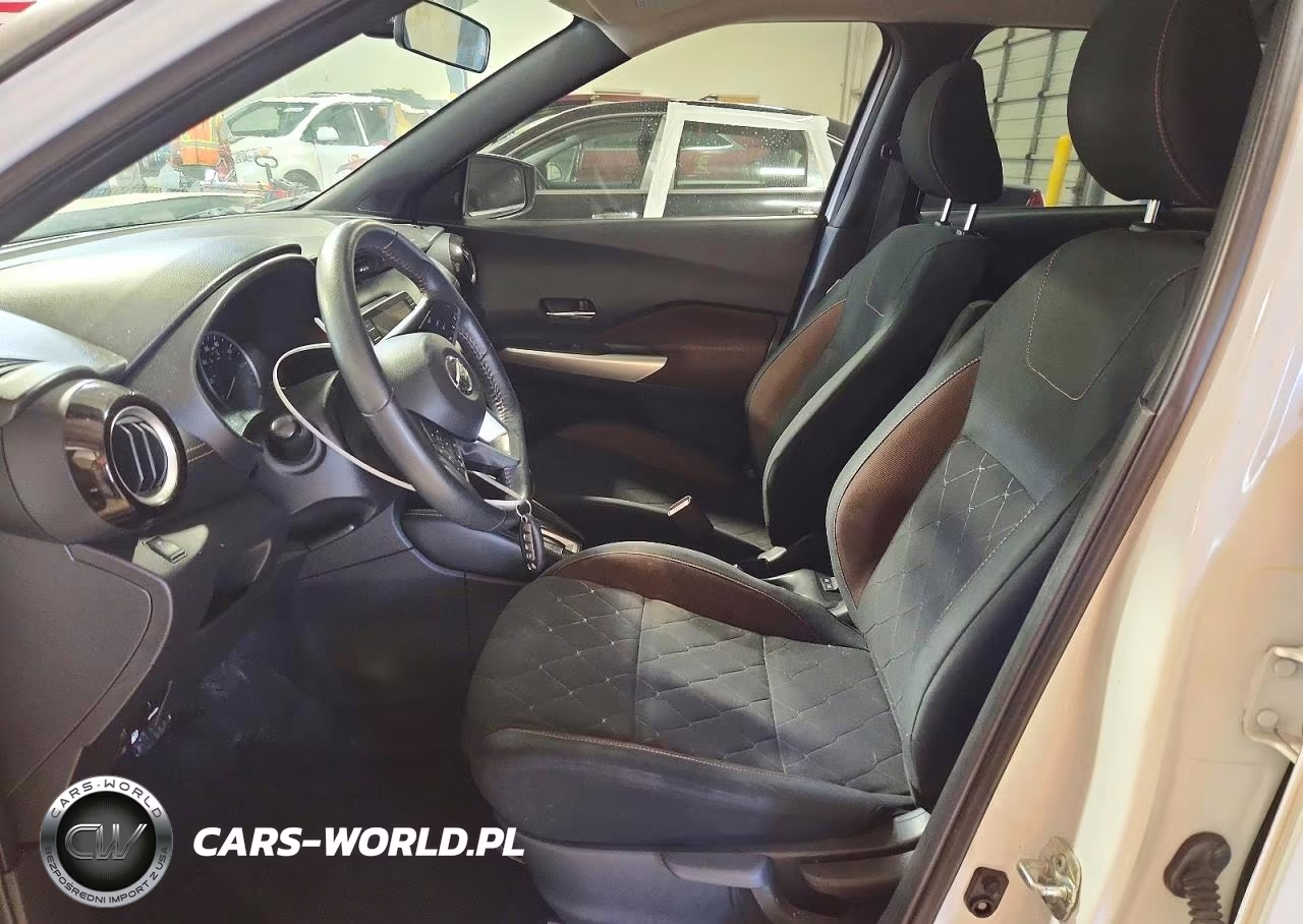 2019 Nissan Kicks Sr VIN:3N1CP5CU6KL529160 - 7