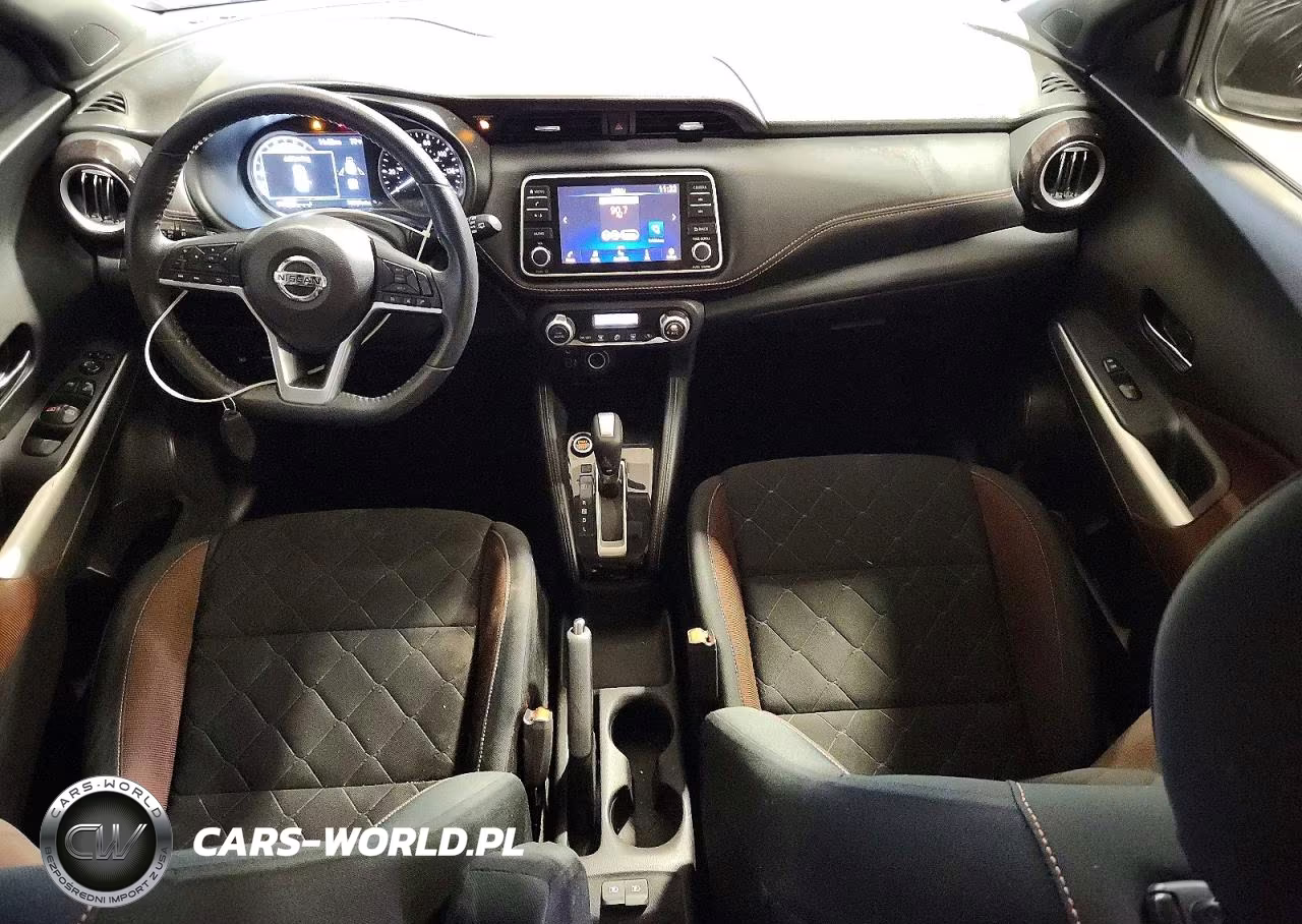 2019 Nissan Kicks Sr VIN:3N1CP5CU6KL529160 - 8