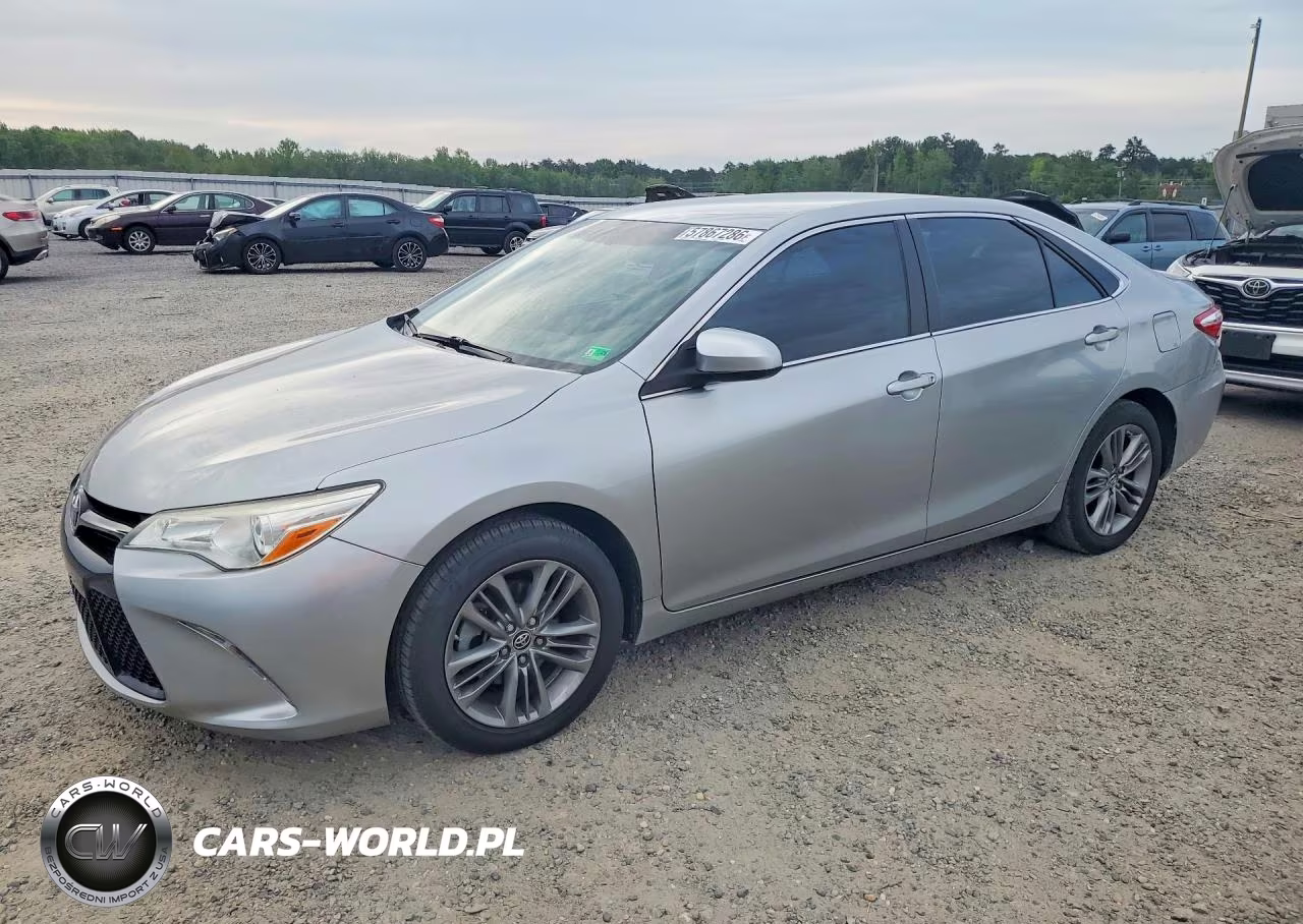 2015 Toyota Camry Se – zdjęcie 1 z 12