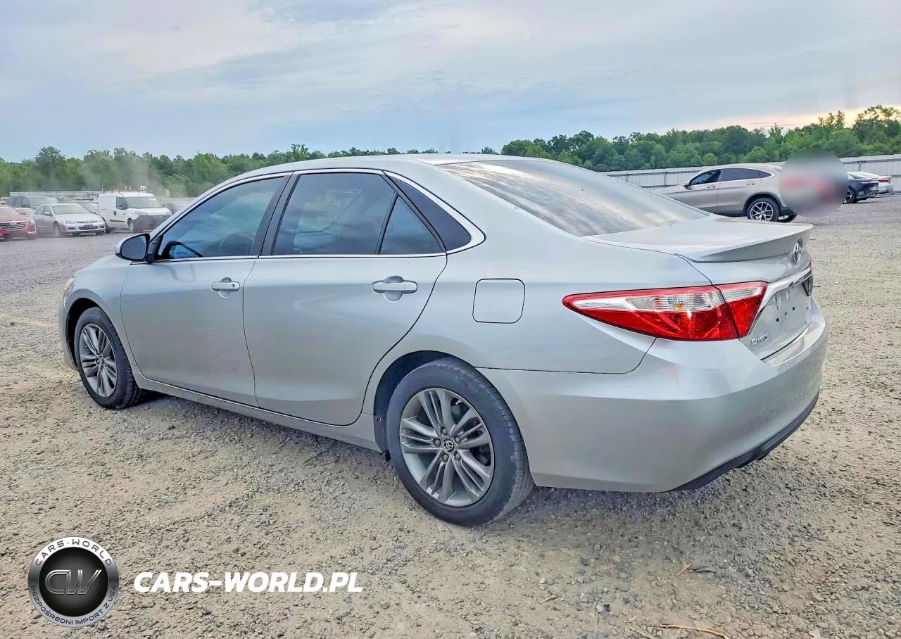 2015 Toyota Camry Se VIN:4T1BF1FK2FU884932 - 2