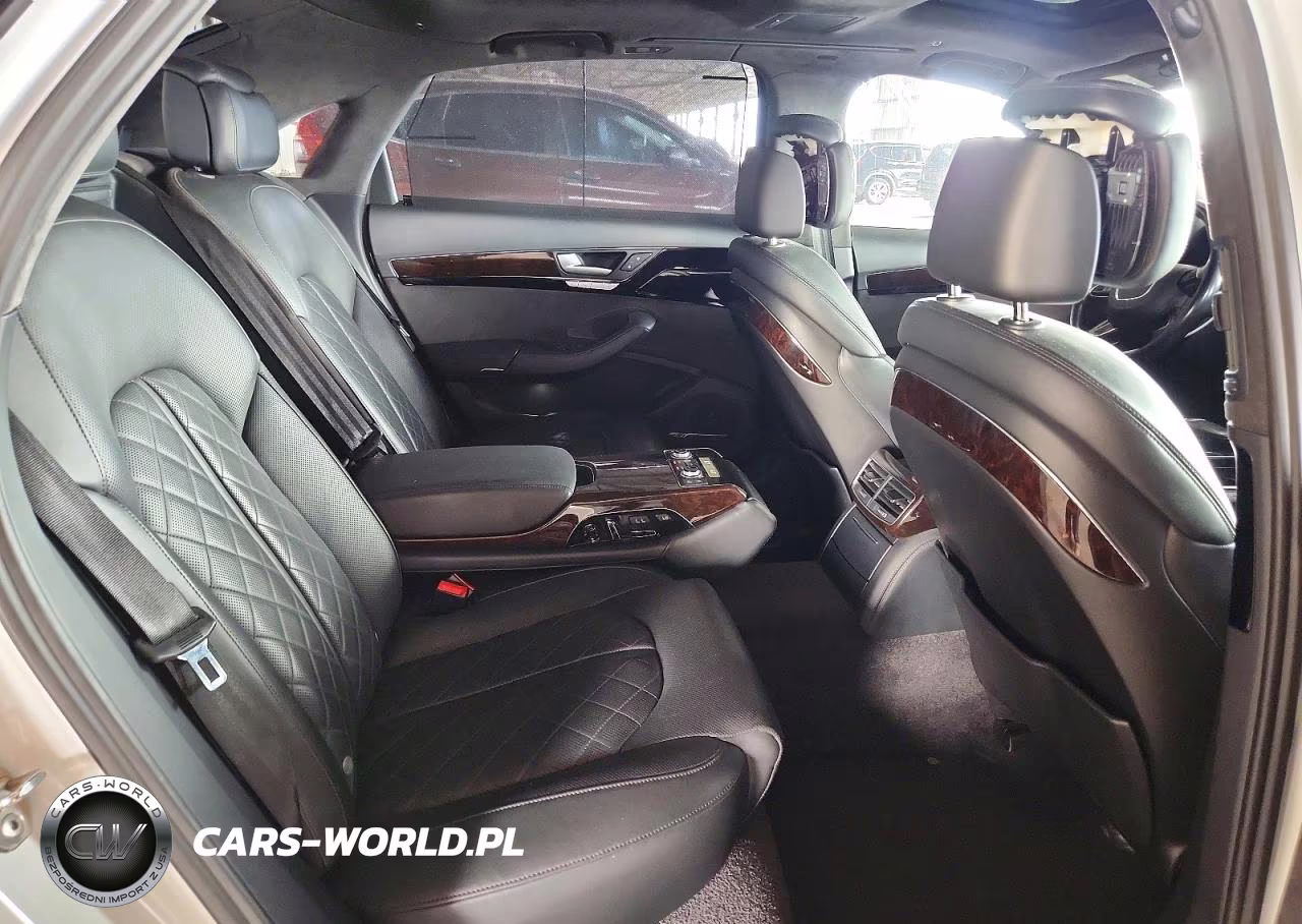 2018 Audi A8 L Quattro VIN:WAU43AFD8JN000483 - 10