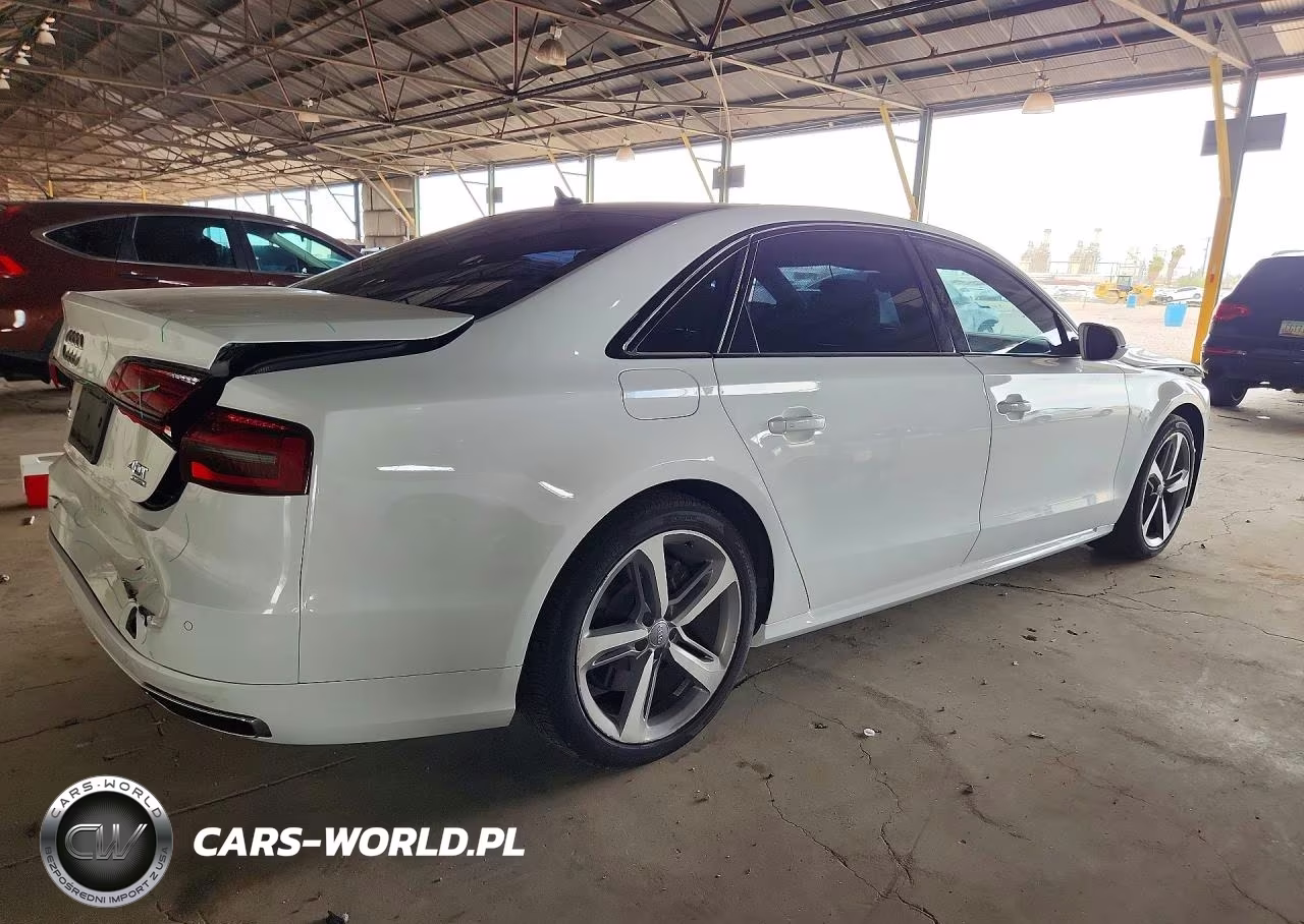 2018 Audi A8 L Quattro VIN:WAU43AFD8JN000483 - 3