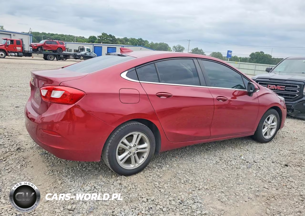 2017 Chevrolet Cruze Lt VIN:1G1BE5SM6H7237014 - 3