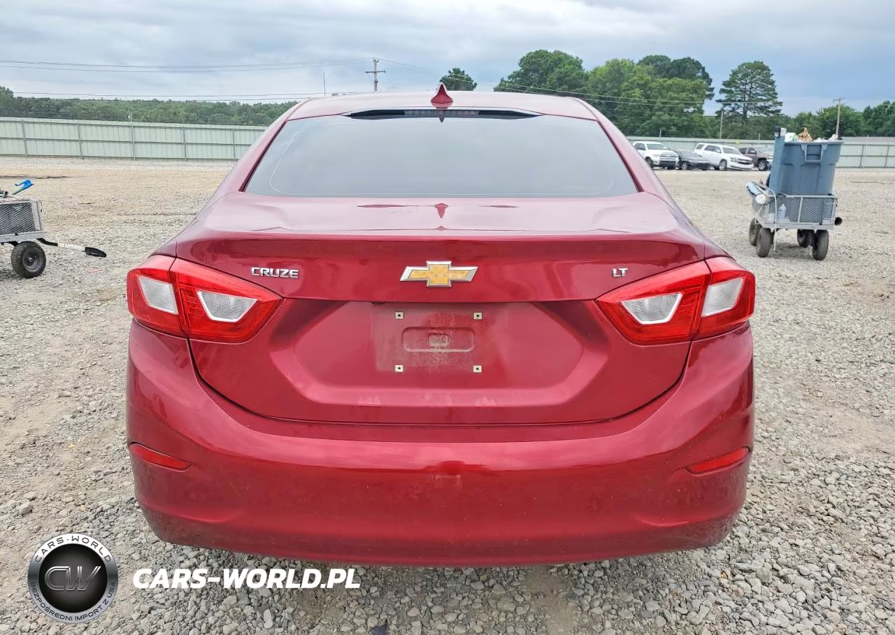 2017 Chevrolet Cruze Lt VIN:1G1BE5SM6H7237014 - 6