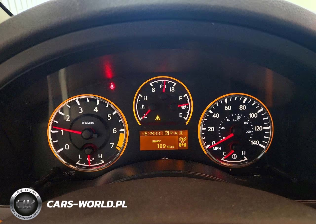 2015 Nissan Armada Platinum VIN:5N1BA0NEXFN613499 - 9
